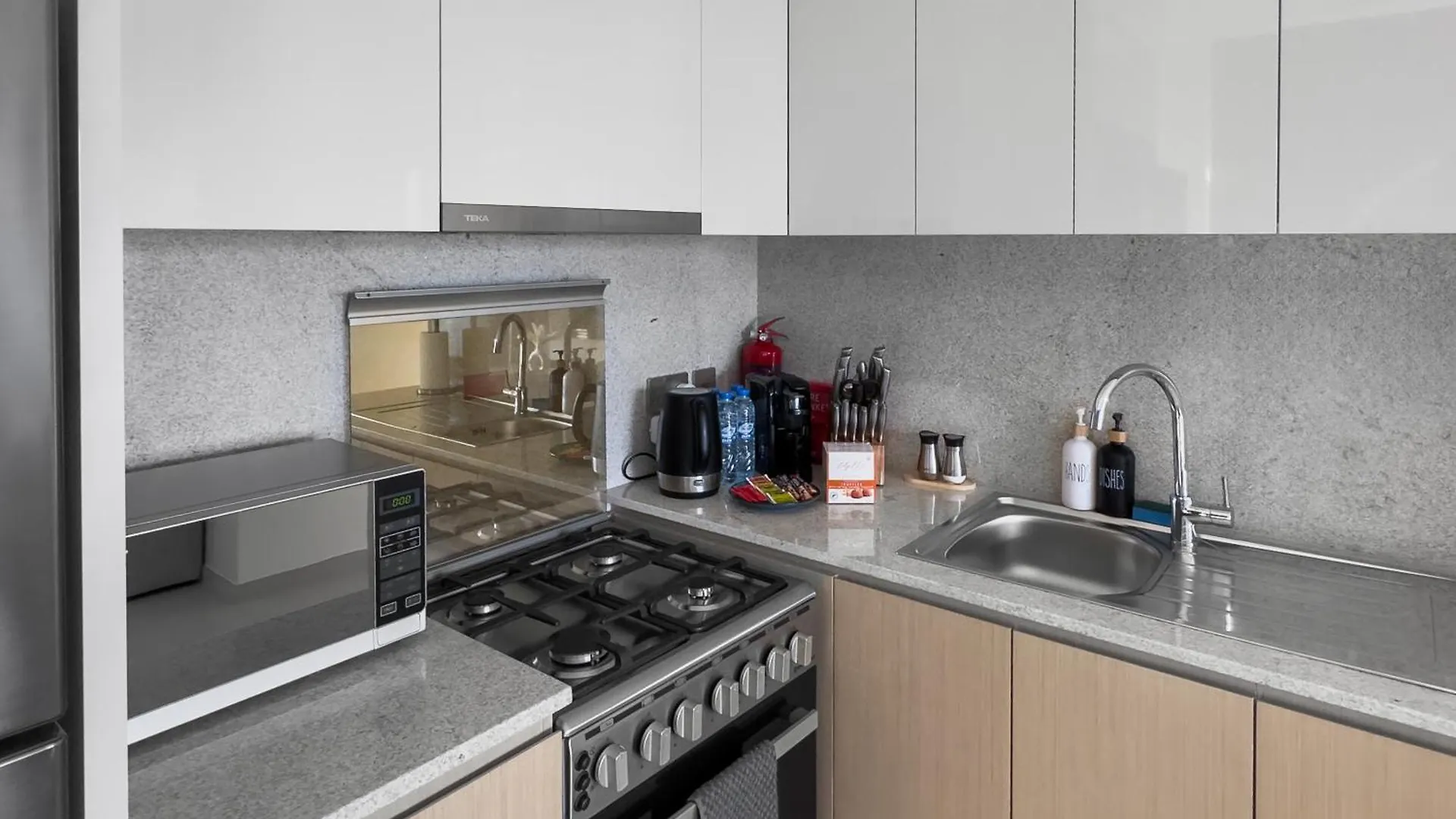 Best View In Dubai And Burj Khalifa View - 2 Bedroom - 3 Beds 0*,  Ηνωμένα Αραβικά Εμιράτα