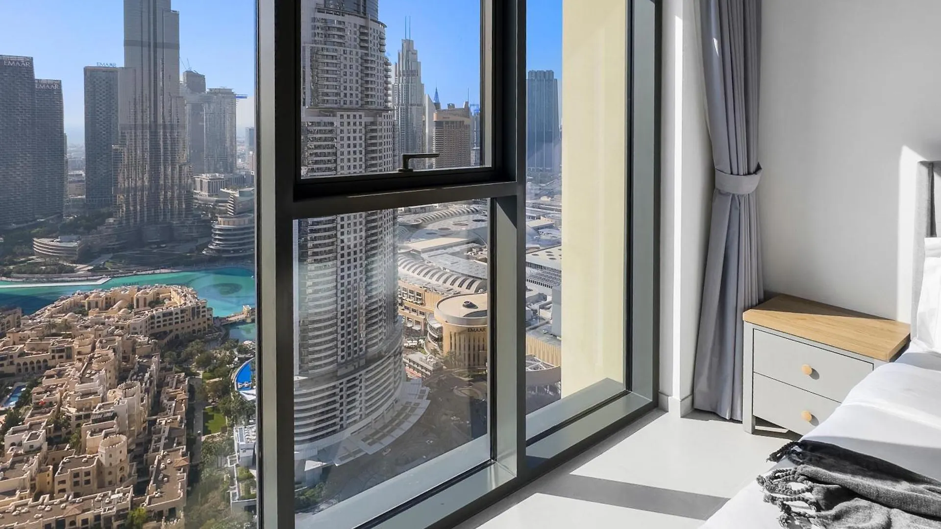 Best View In Dubai And Burj Khalifa View - 2 Bedroom - 3 Beds United Arab Emirates